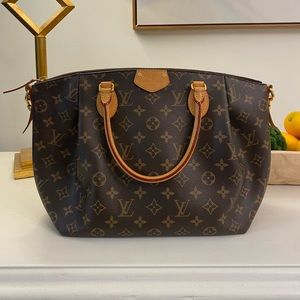 Louis Vuitton Turenne MM
